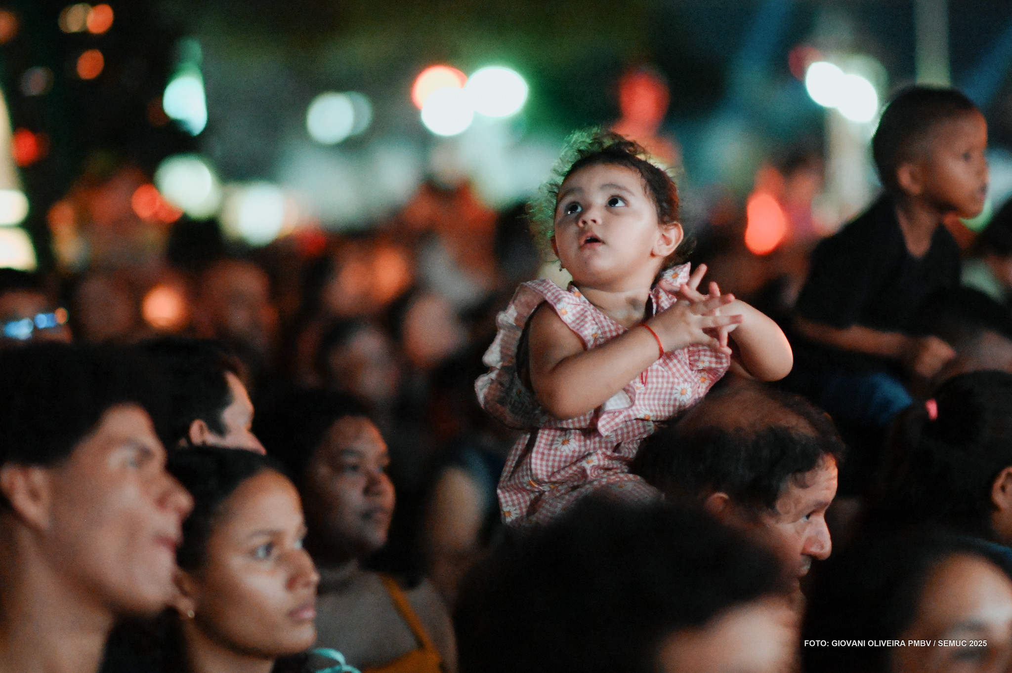 1763443090 729 Arvores de Natal iluminam Boa Vista em clima de uniao
