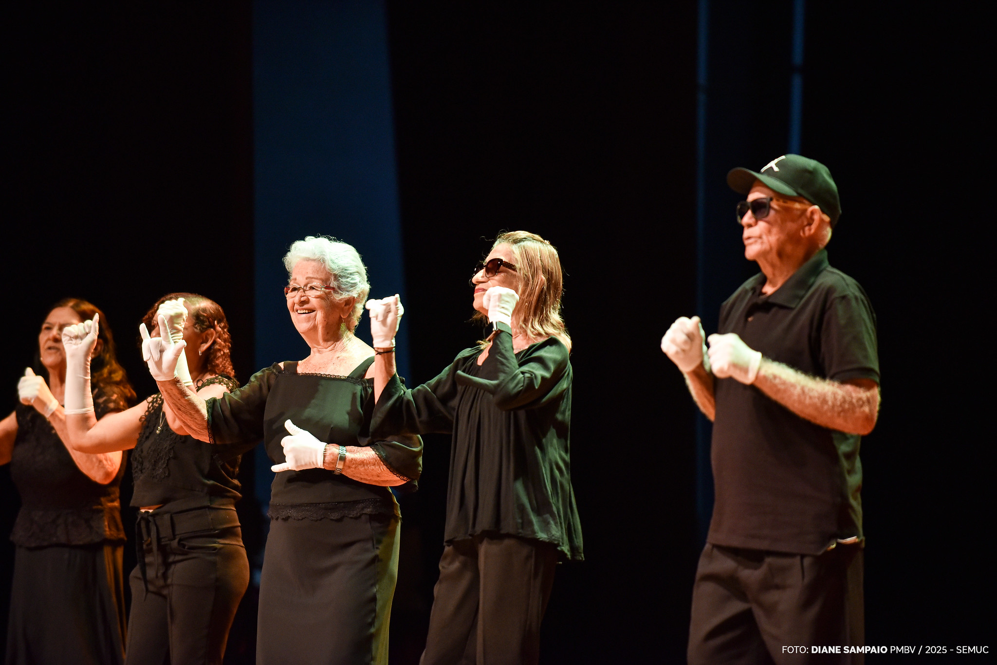 1763616836 745 5a edicao do Show de Talentos da Melhor Idade emociona