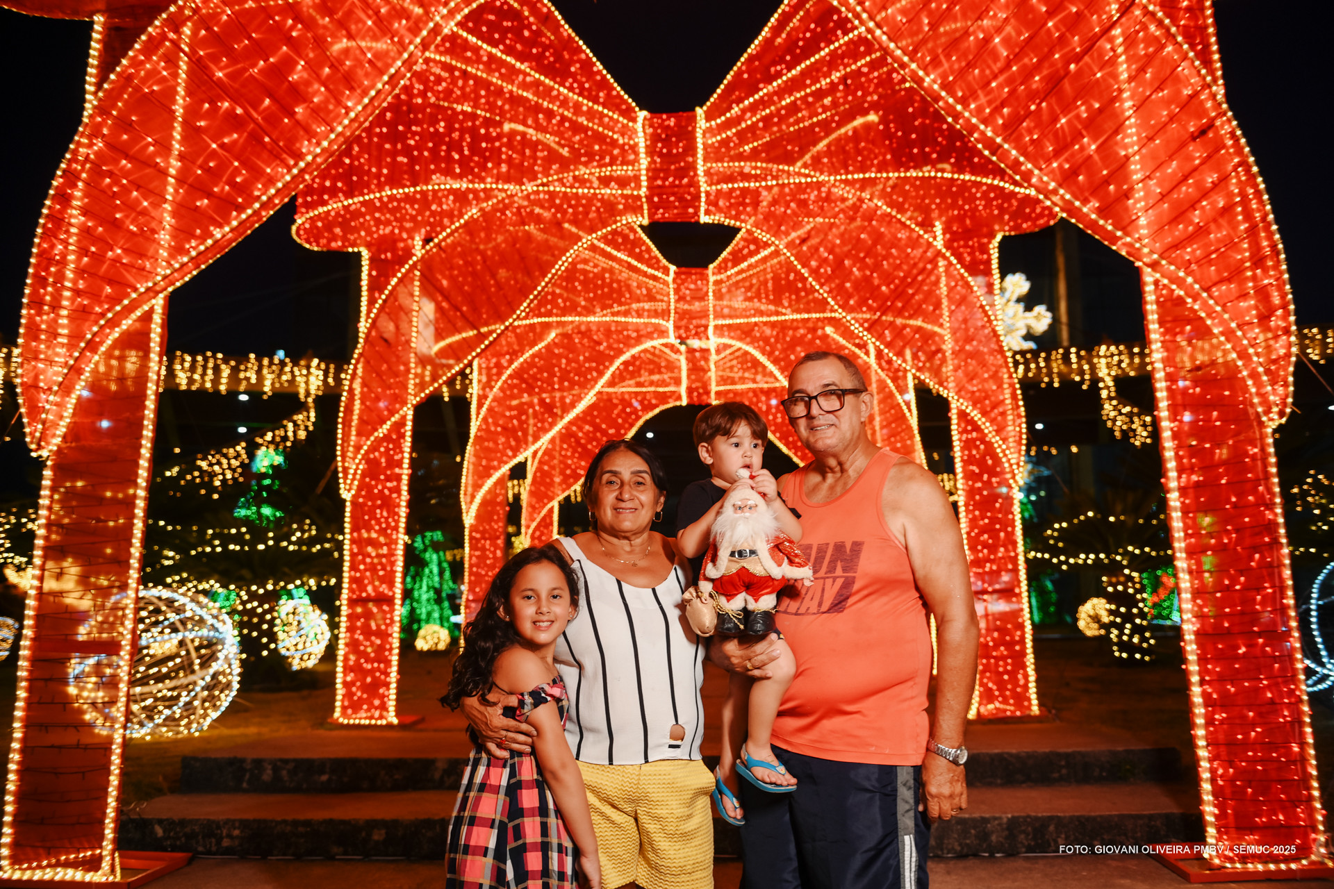 1764446597 66 Boa Vista vira um grandioso espetaculo natalino a ceu aberto