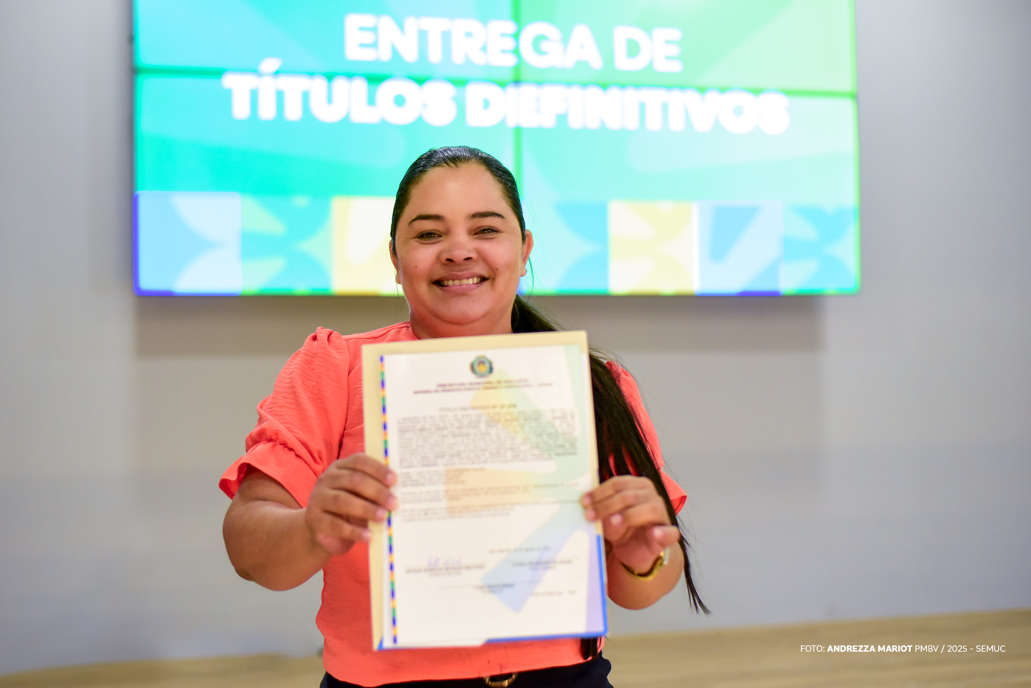 1766023270 918 Prefeitura de Boa Vista entrega 205 titulos definitivos a familias