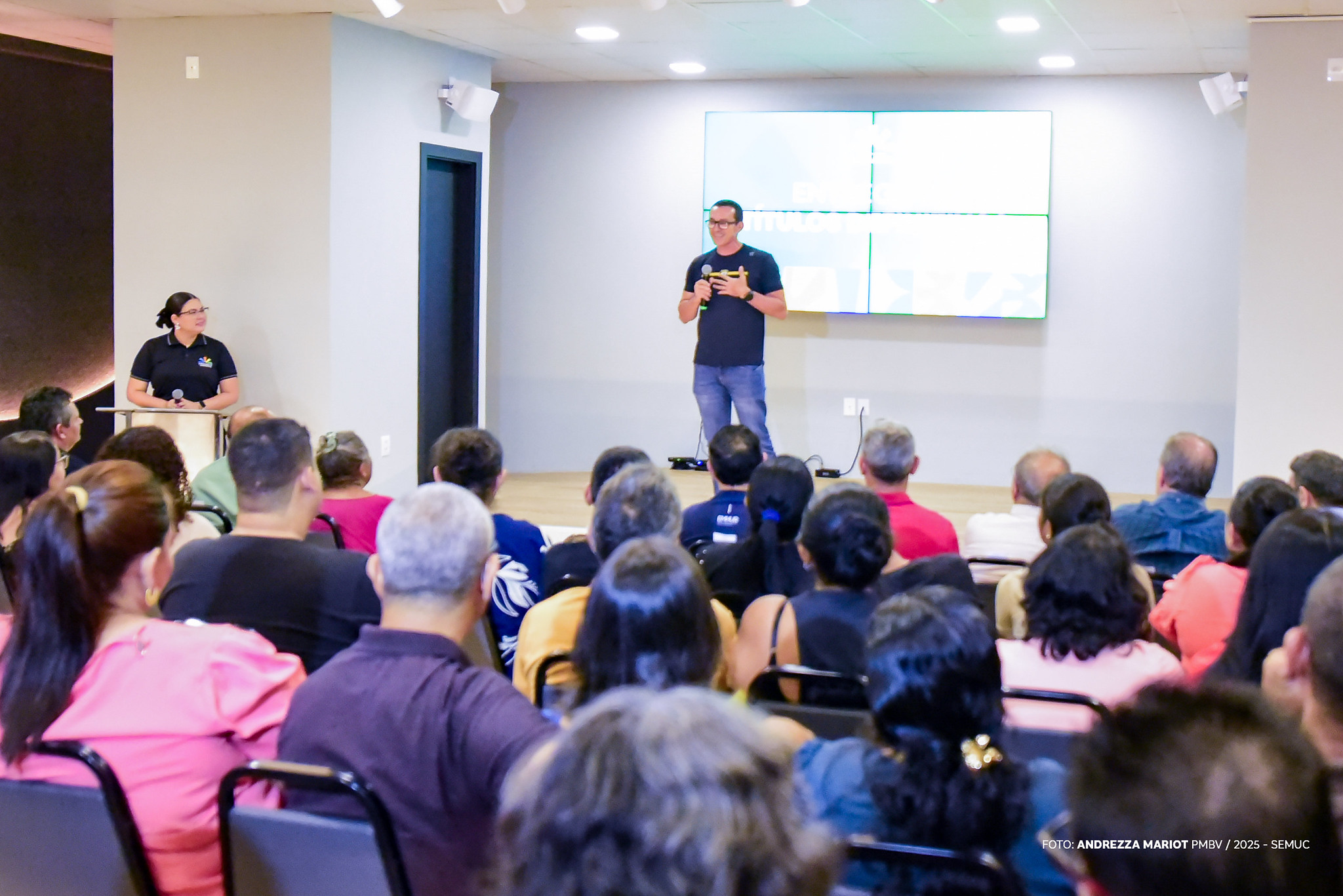 1766023270 972 Prefeitura de Boa Vista entrega 205 titulos definitivos a familias