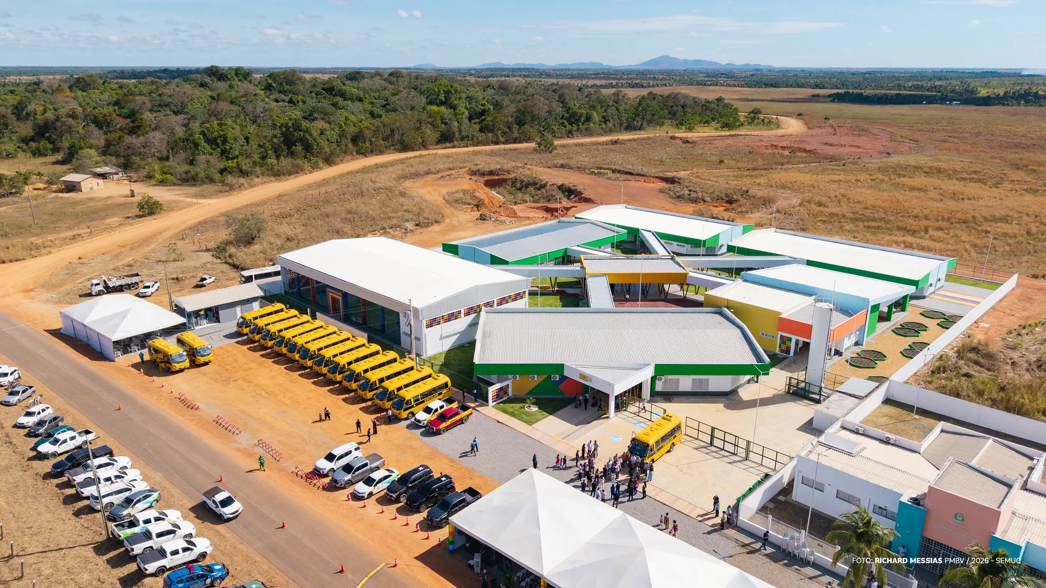 1769743979 778 Inaugurada primeira escola rural de tempo integral em Boa Vista