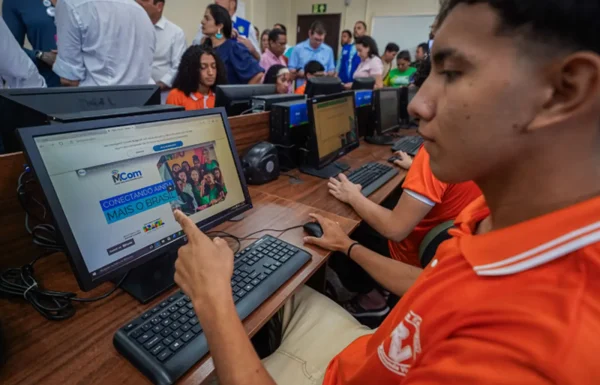 Internet alcança quase metade das escolas públicas do Acre 3 XsrZt57CK6PRvjVYwsWQqeXw.webp