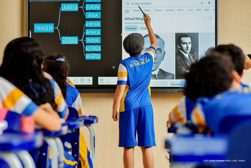 1772090849 225 Telas interativas transformam aulas na Rede Municipal de Ensino