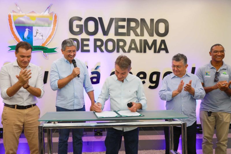Governo de Roraima homologa enquadramento e progressoes do PCCR de servidores da area tecnologica 1