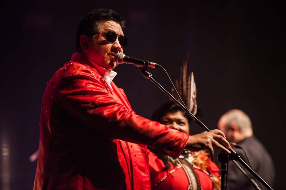 Vozes da Amazonia interpretam Roberto Carlos