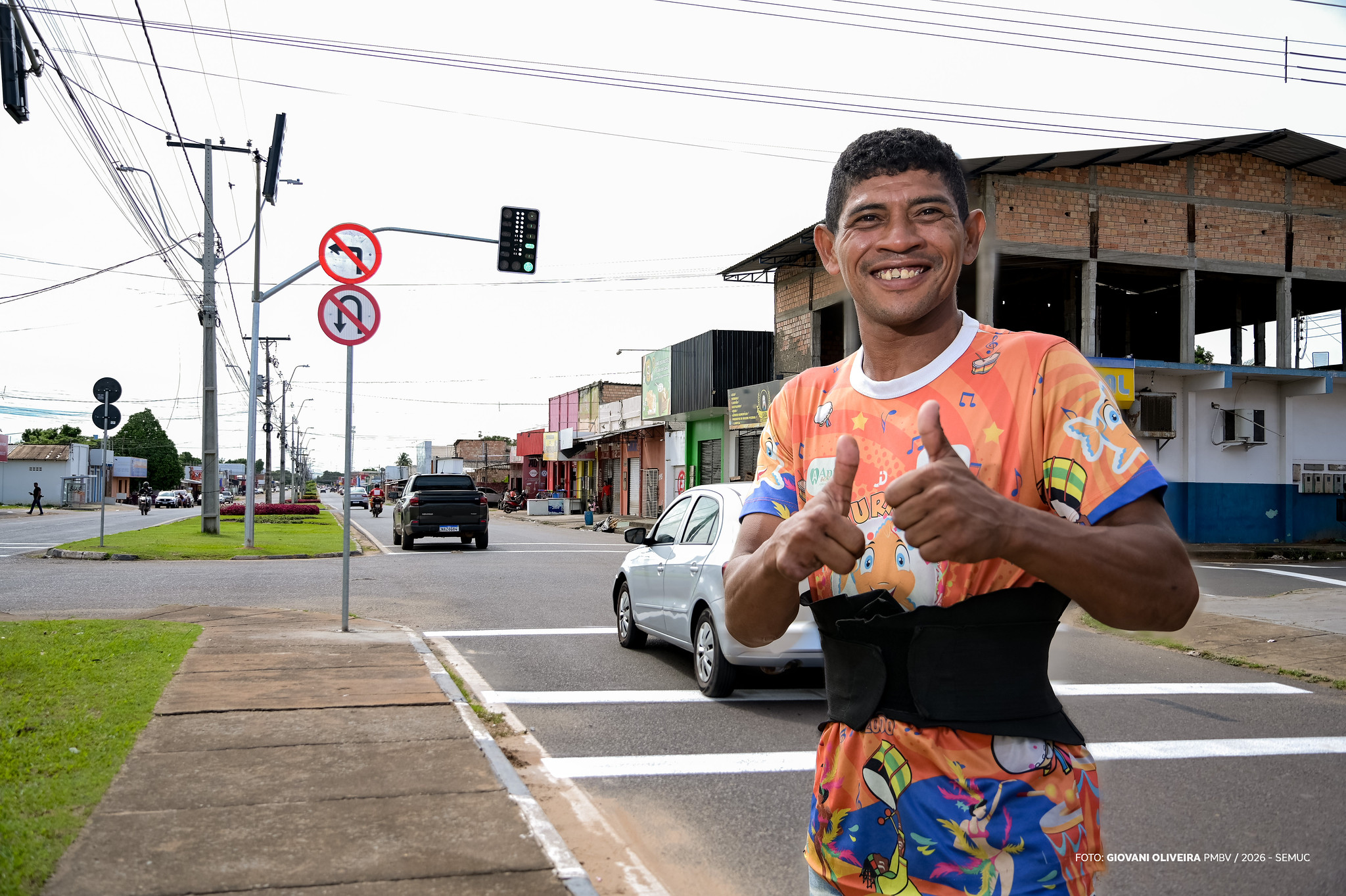 1778869054 941 Novo semaforo no cruzamento da avenida Laura Pinheiro Maia