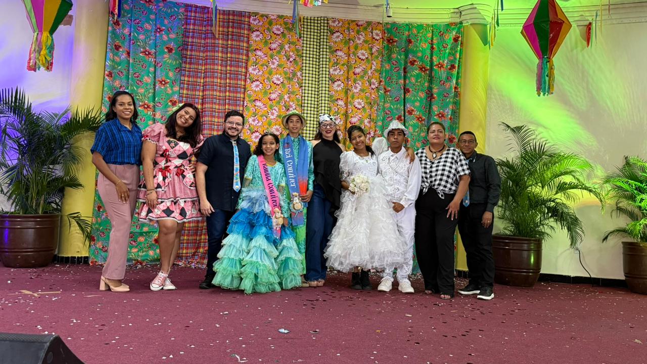 Sao Joao escola realiza concurso Rei Rainha e Noivos