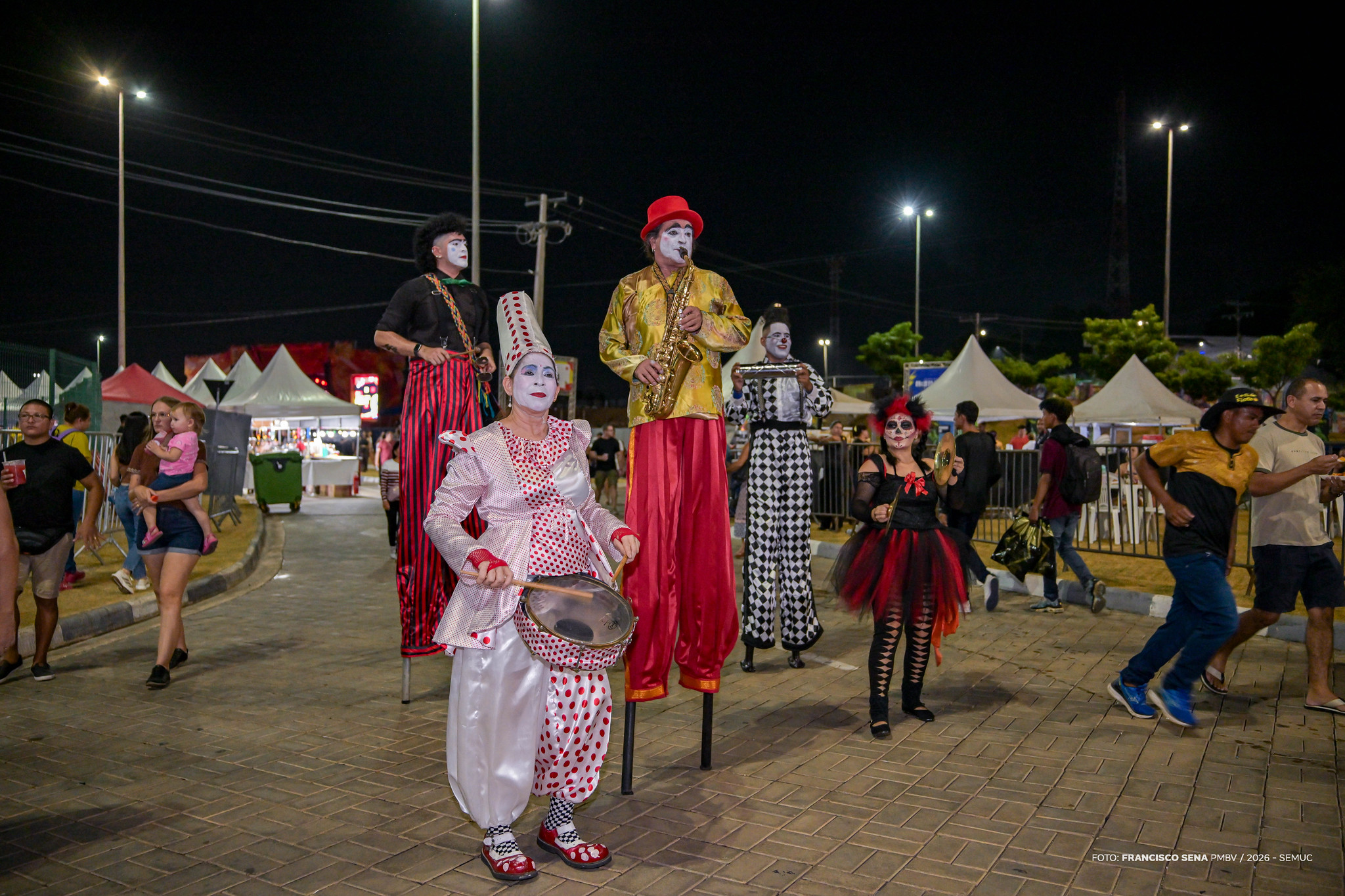 1789923654 845 Arte ocupa o Parque do Rio Branco no Mormaco