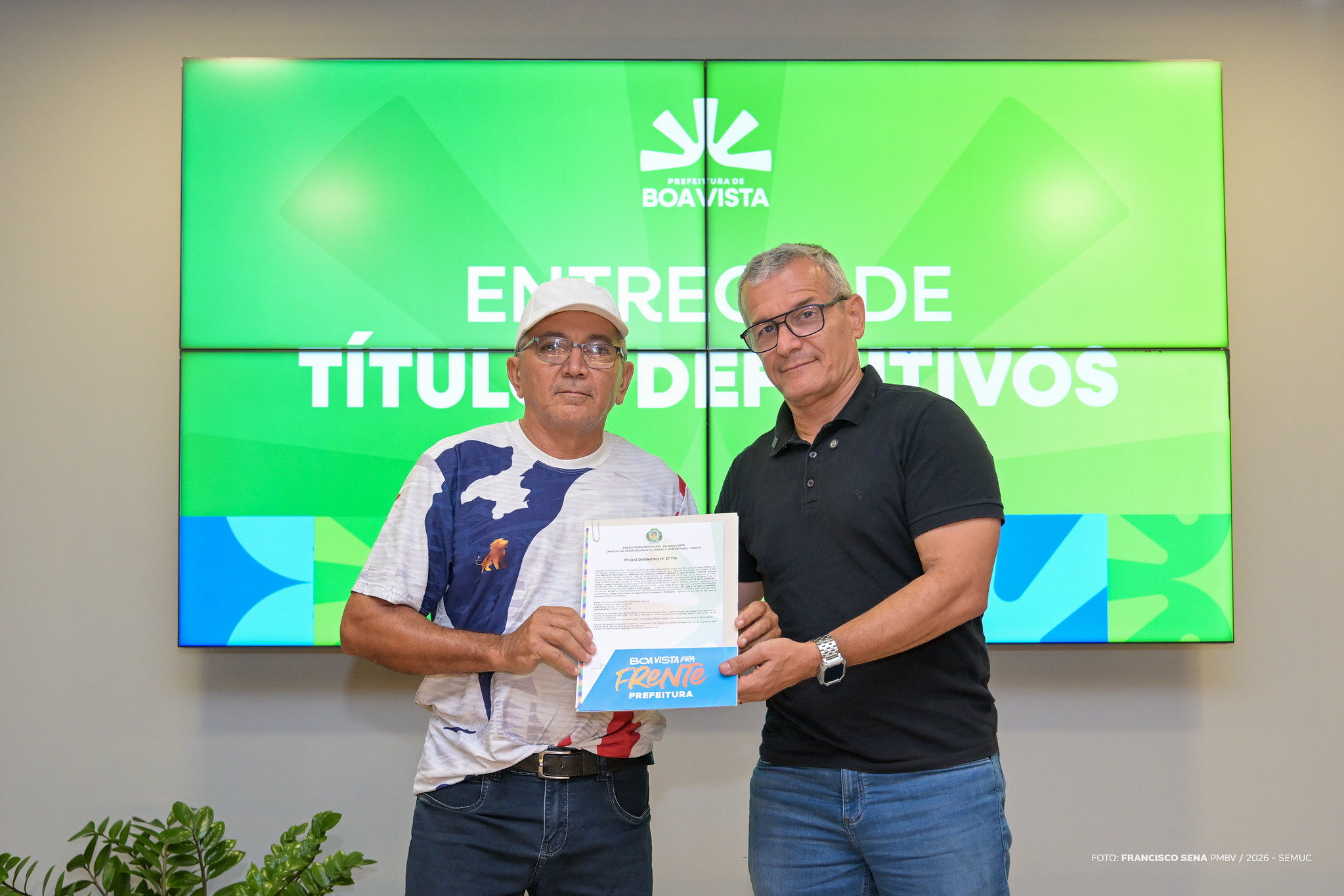 1790343245 385 Boa Vista entrega 106 titulos definitivos a 16 bairros