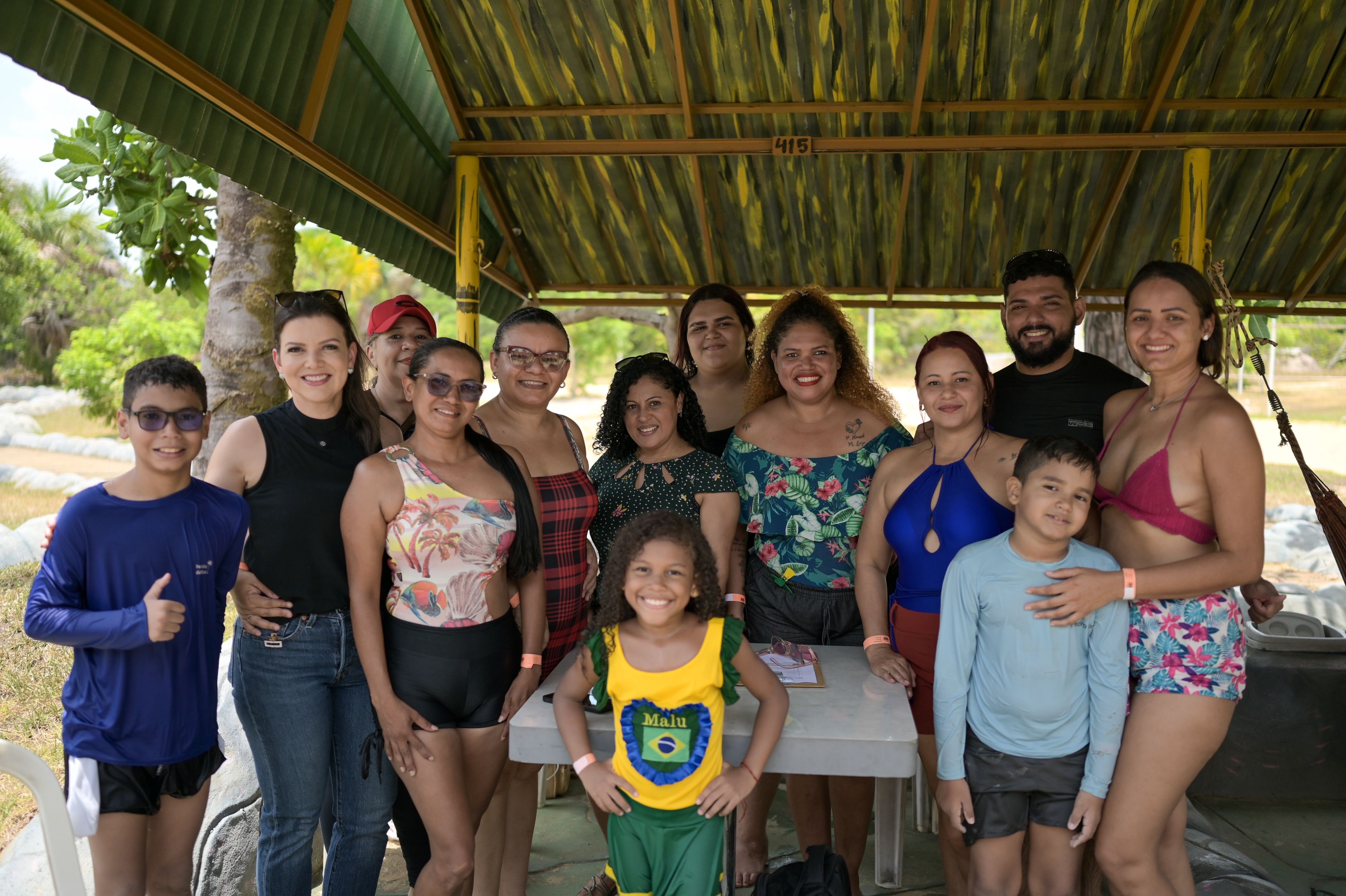 1791616186 385 Sol diversao aquatica e celebracao da infancia