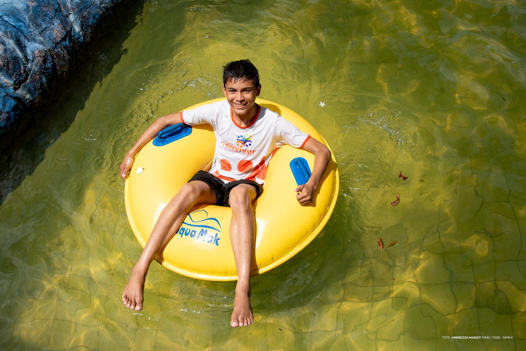 1791616187 878 Sol diversao aquatica e celebracao da infancia