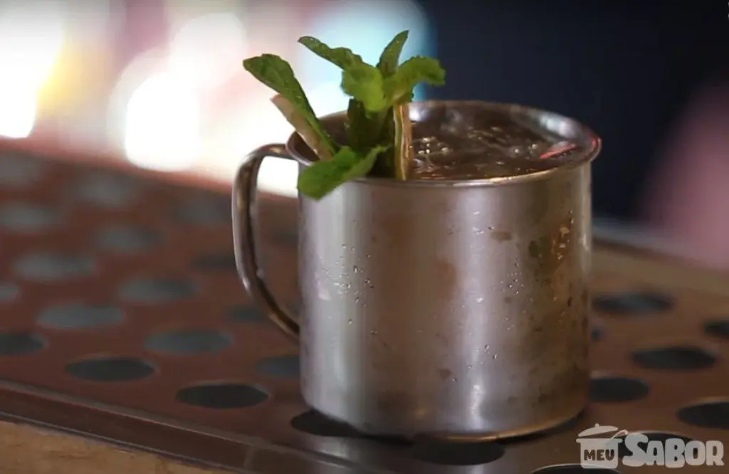 "Sextou" e é dia de aprender a fazer o famoso drink, Moscow mule clássico 1 28b43faab98fad91abf5305da920ad18
