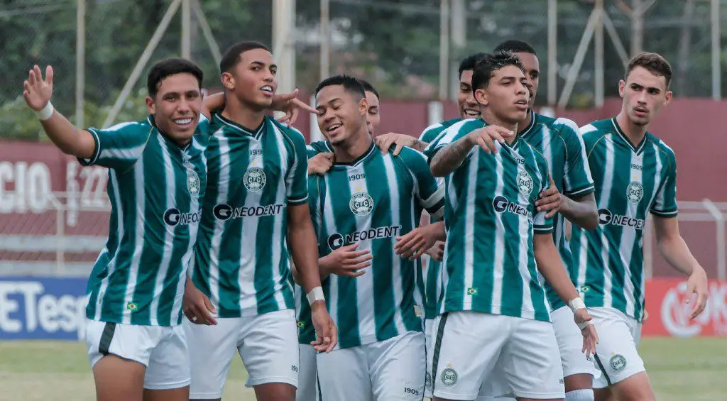 Coritiba faz 5 a 0 no Monte Azul e é o 28º time classificado 1 600ccef6e787c7d0479eaeed457c176f