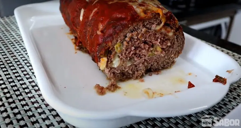 Aprenda a como se faz um perfeito rocambole de carne bem recheado! 1 1b893ddbe9dcb94448d97f74b9a577b3
