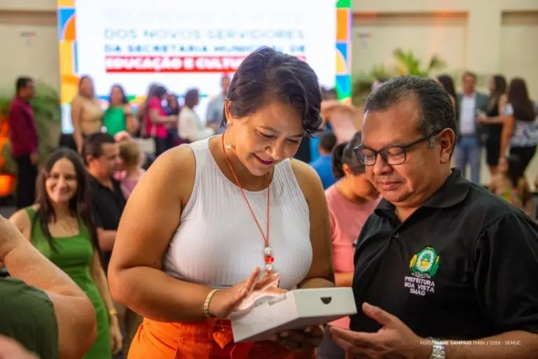 0facc2f1f9bbeeaa3f320a8b25a3c932