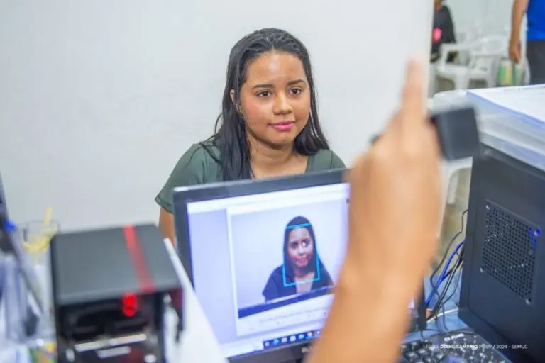 18c6ee08531fcc25bb5bb1cdfdd69c20