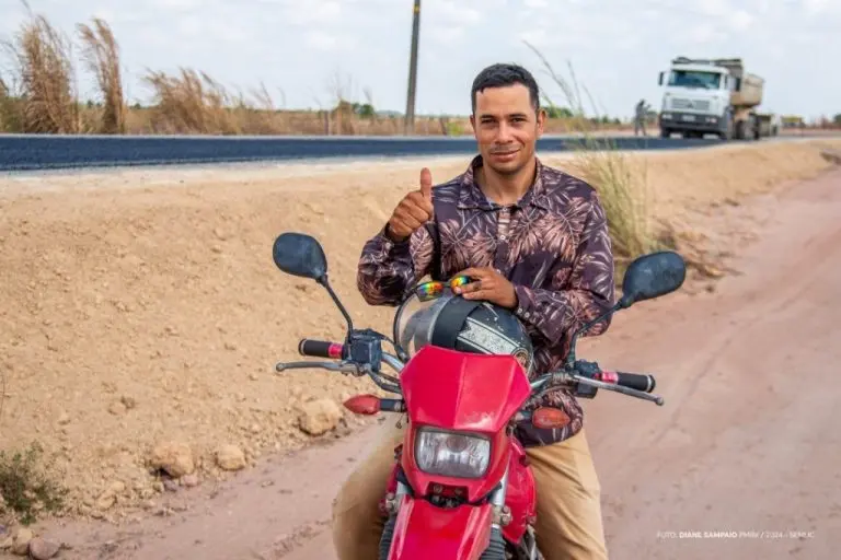 71fbcc9e50d1438625e76a8bdc5c6fa8