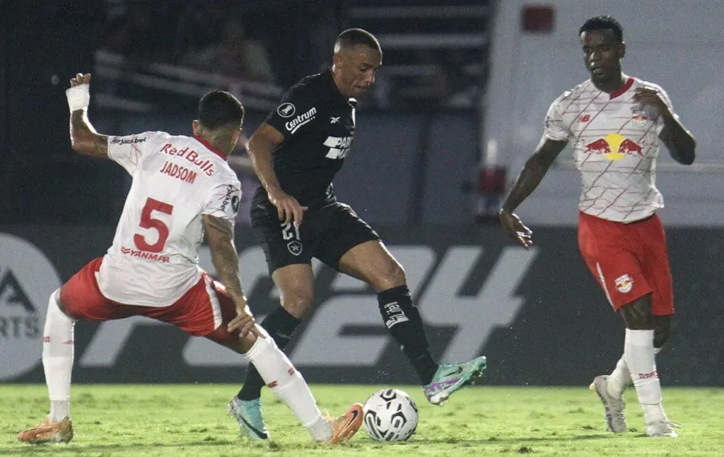 Botafogo empata com Bragantino e se classifica para fase de grupos da Libertadores 1 cc6f2914de99337153d0ddf045480c80