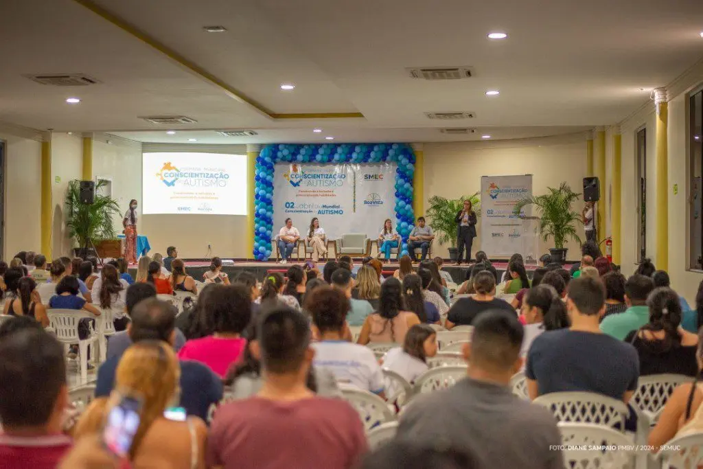 Servidores da Educação participam da 2ª Semana Municipal de Conscientização sobre o Autismo 1 08294d6657aa747e15265d716a4decb0