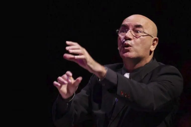 67d71a85702190cd7ef100503aeb2560