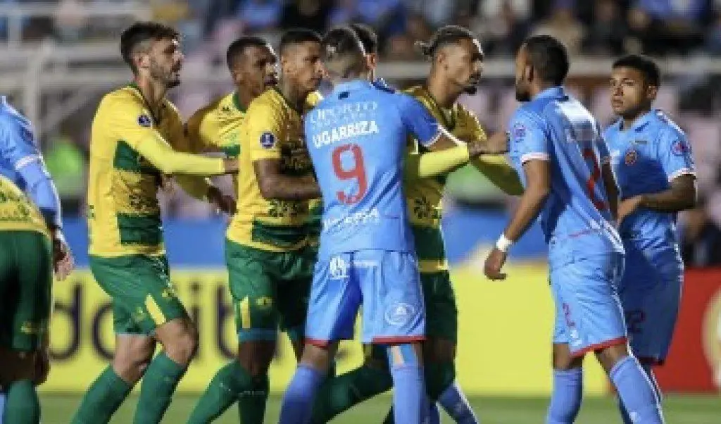 Cuiabá empata com Deportivo Garcilaso em jogo disputado na altitude e é líder do Grupo G 1 81aac81df0e741eb16ecf9c4be89fbed