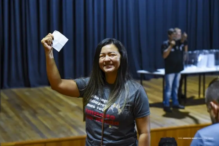 b2e3bcad7cf259ed45af87f66cd2fd11