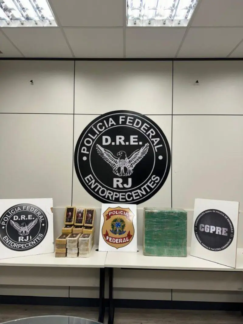 0b924a5ca3c4288e37a70f6511719e0e