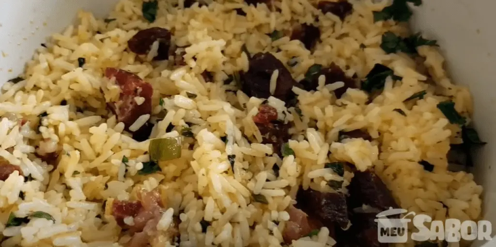 Arroz com carne e escarola 1 2e762fa7120d1d817a5d9a90911dcf91