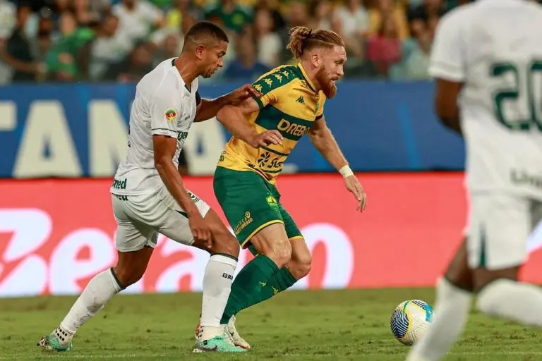 73fe7b05698e4c125bf81ca321648a1d