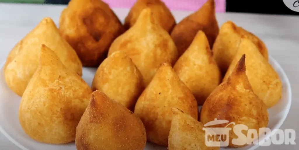 Coxinha de frango cremosa 1 f5e8cdd37fb6d01c79743d0510d3ee60