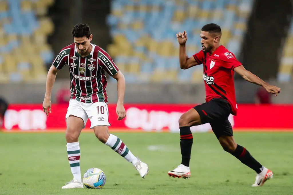 Fluminense perde para o Atlético-GO no Maracanã pela oitava rodada do Brasileirão 1 1460c789e7fca9a343e00c9a4269467e