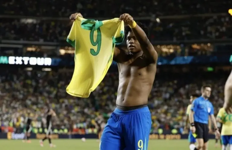 947ce20339509662fec6dc30613eba6d