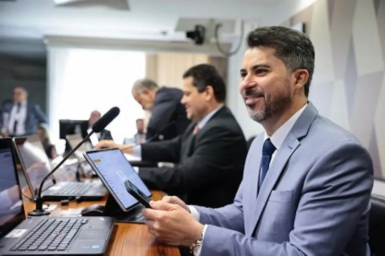 a8fbd693e421de962cf7d58437d13288