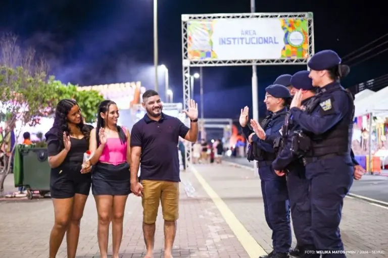 d63fc3eec9915efe11cdca2415cecc8c