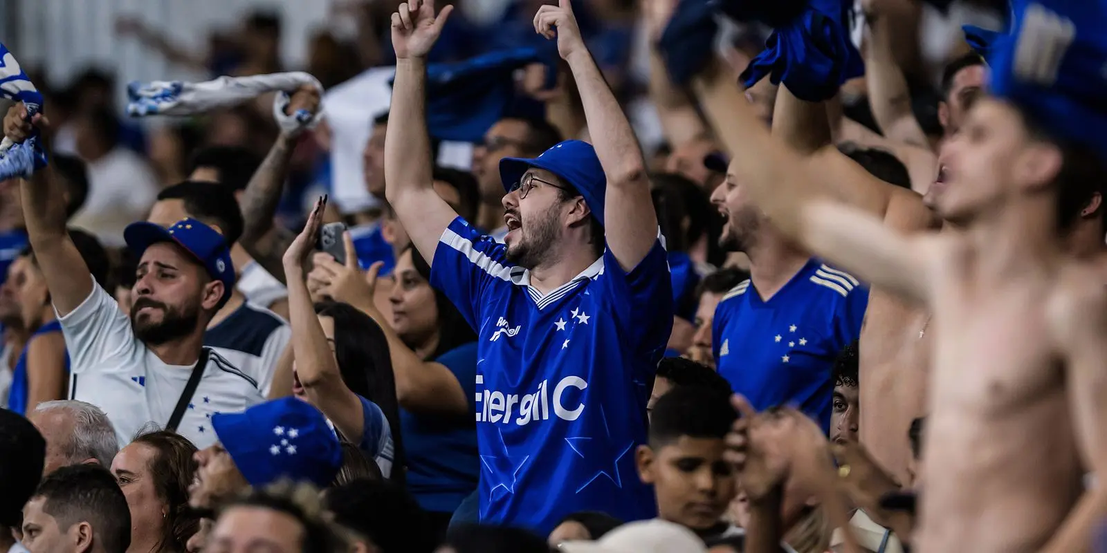 Cruzeiro lamenta morte de torcedor em emboscada 1 Cruzeiro lamenta morte de torcedor em emboscada