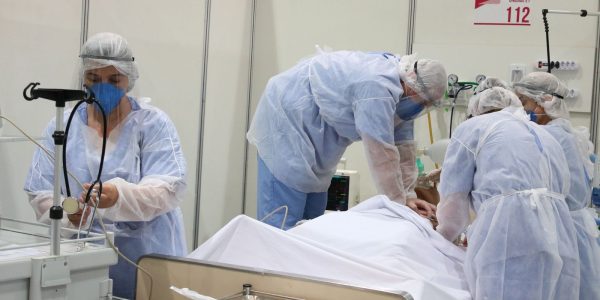 Morte de Antonio Cicero reacende debate sobre eutanasia