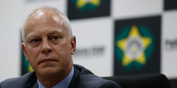 Secretario admite falha em esquema para receber torcida do Penarol