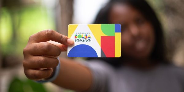 1732273894 Caixa paga Bolsa Familia a beneficiarios com NIS de final