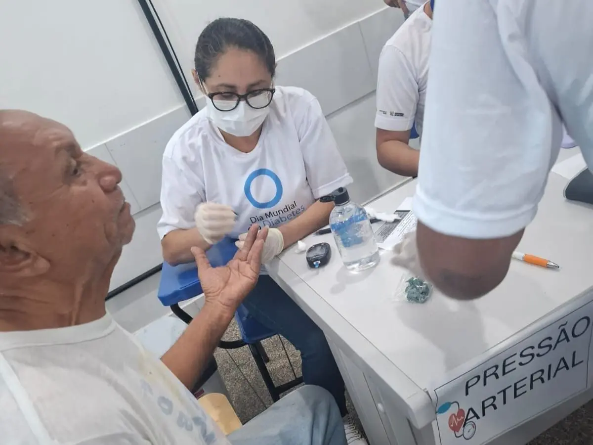 Ação sensibiliza população sobre cuidados e prevenção à doença 1 Acao sensibiliza populacao sobre cuidados e prevencao a doenca 1
