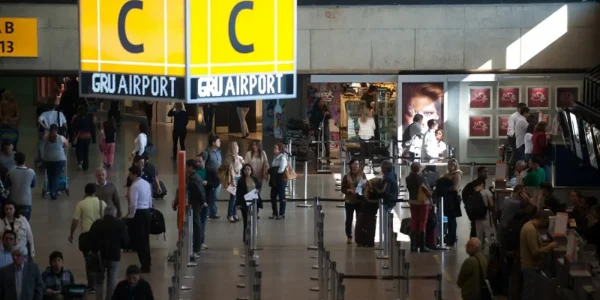 Aeroportos passarao a ter salas especiais para passageiros autistas