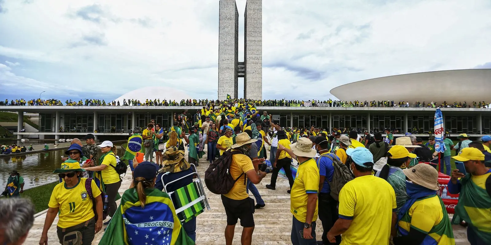 Associacao Brasileira de Imprensa pede punicao a golpistas