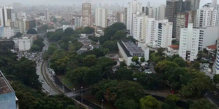 Bahia tem alerta de chuvas intensas e acumulada ate esta