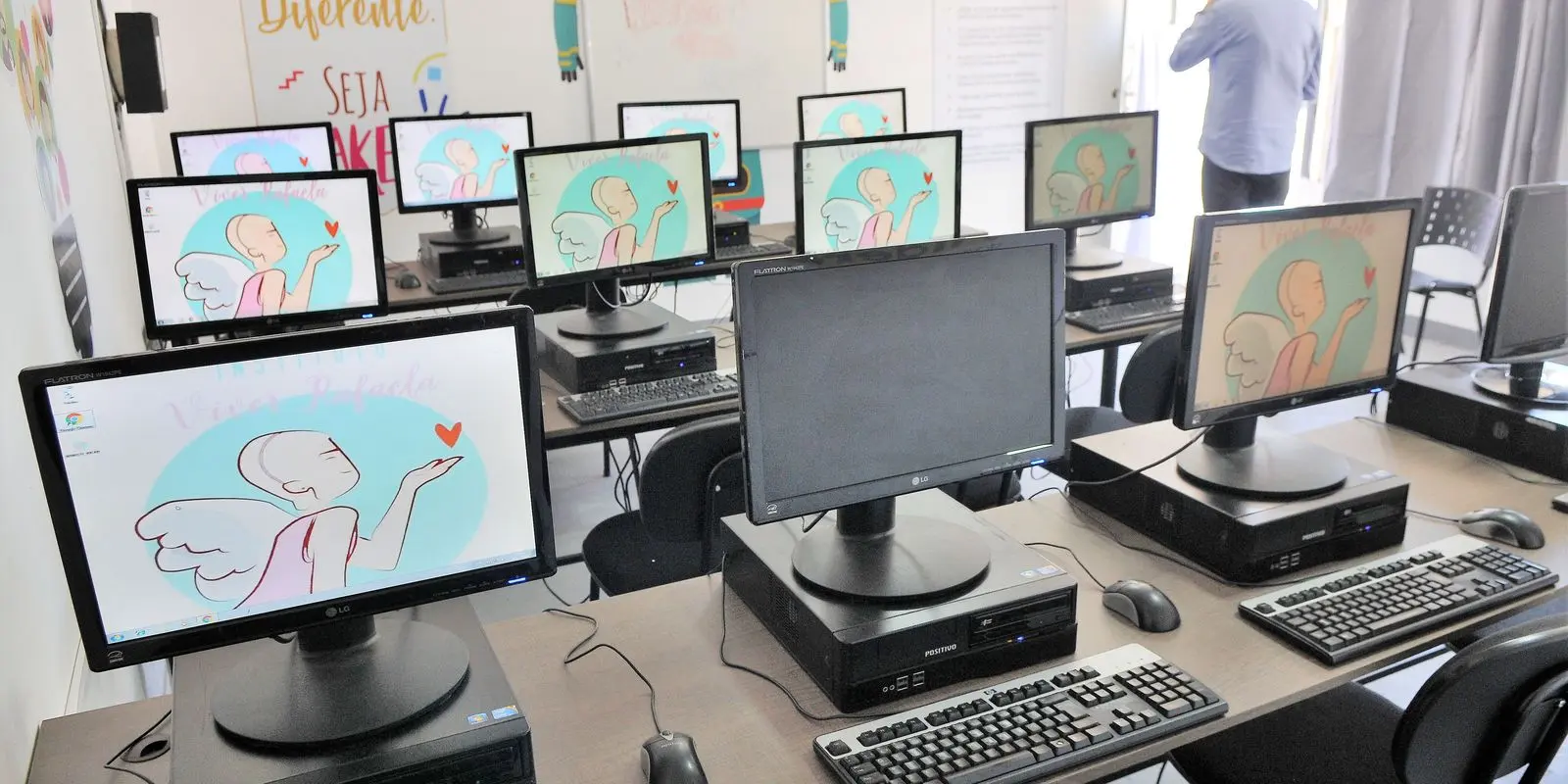 Empregos ligados a tecnologia cresceram 95 em 10 anos diz