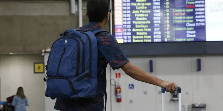 Empresas aereas vao ofertar 178 mil voos a mais no