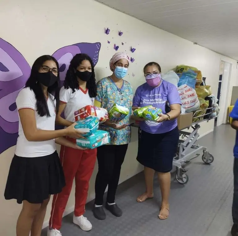Escola Oswaldo Cruz arrecada fraldas descartaveis para doacao 2 1