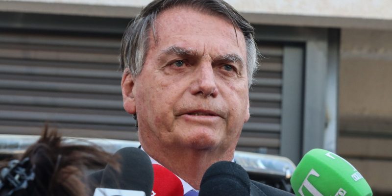 MP do TCU pede suspensao do salario de militares indiciados