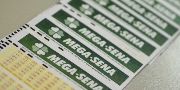 Mega Sena acumula e premio vai a R 67 milhoes