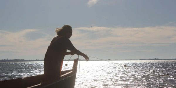 No rio ou no mar pescadores pedem por mais politicas