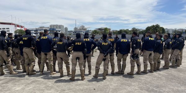 PRF tera 400 agentes na escolta de delegacoes na Cupula